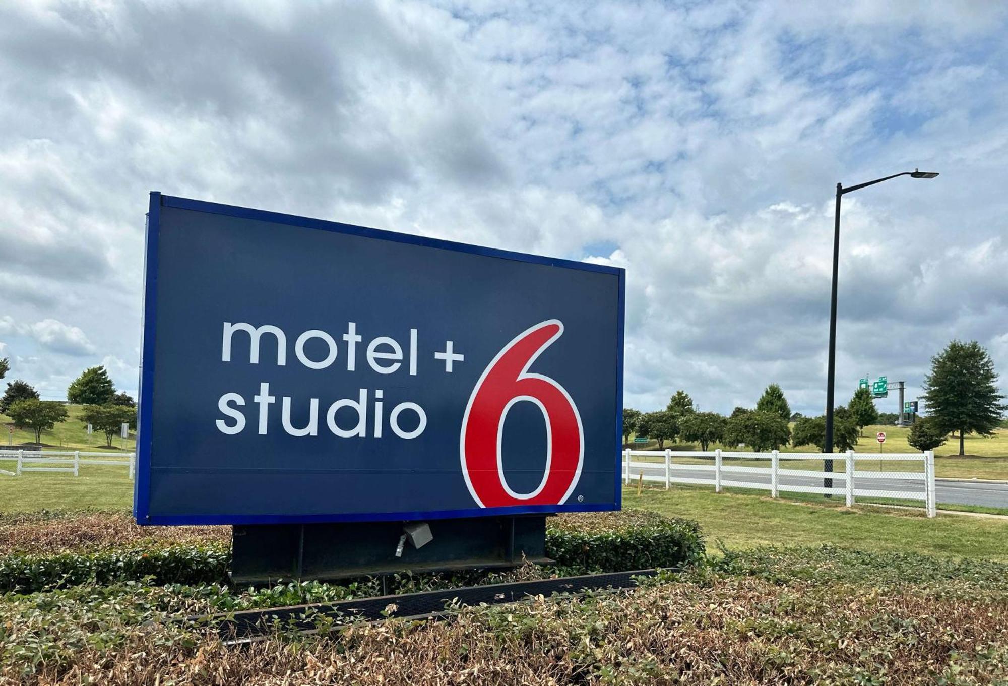 Motel 6 Rock Hill Sc Экстерьер фото